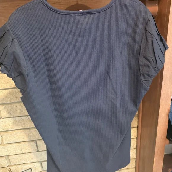 Tommy Hilfiger Women's Dark Blue Pleated Sleeve Tee - Picture 5 of 5